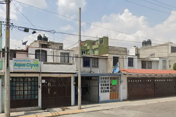 Foto de inmueble en silveiro perez #131, Col. Paseos Santín C.P. 50214, Toluca