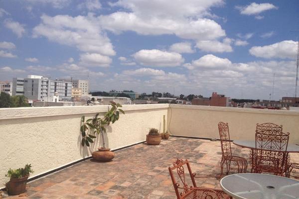 Foto de inmueble en Simón Bolivar, Col. San Luis Potosí Centro C.P. 78000, San Luis Potosí