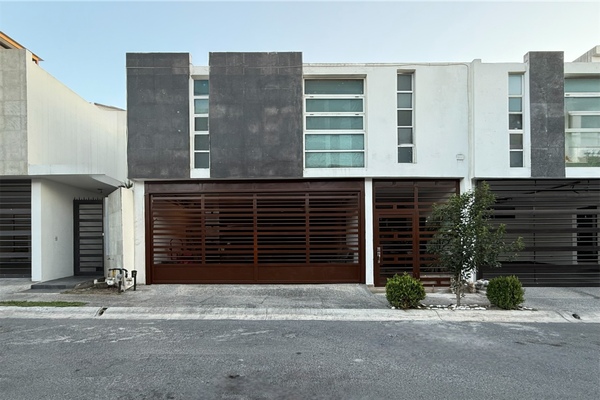 Foto de inmueble en Sin calle, Col. Cima del Bosque (Cumbres Elite 9 Sector) C.P. 64346, Monterrey