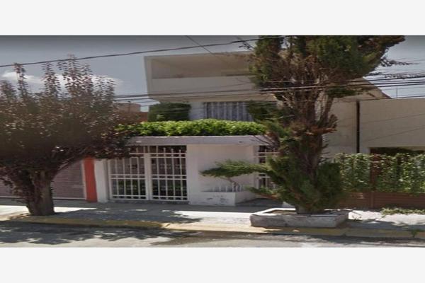 Foto de inmueble en Sin Calle, Col. Hacienda Real de Tultepec C.P. 54987, Tultepec