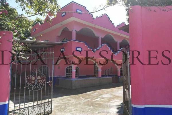 Foto de inmueble en SN, Col. Gregorio Mendez 1a Sección C.P. 86646, Comalcalco