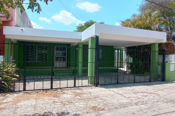 Foto de inmueble en SN, Col. Itzaes C.P. 97068, Mérida