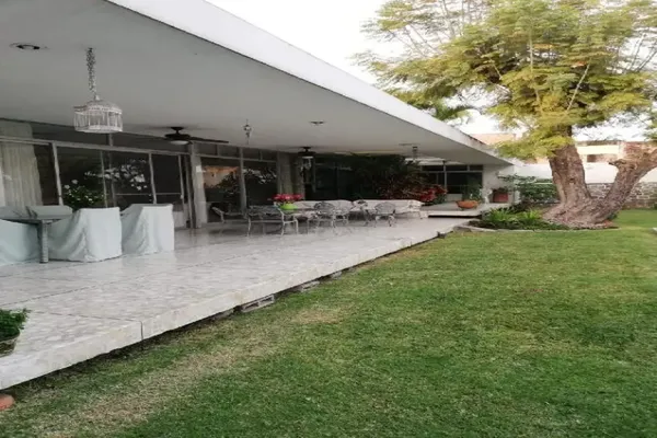 Foto de inmueble en sn, Col. Las Palmas C.P. 62050, Cuernavaca