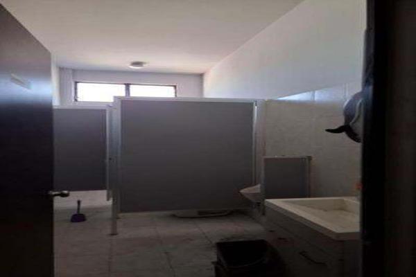 Foto de inmueble en Sn, Col. Santa Isabel Industrial C.P. 09820, Iztapalapa
