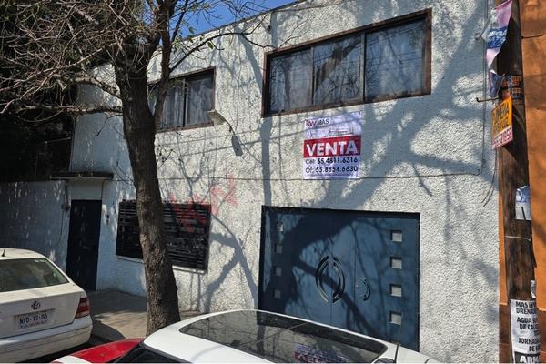 Foto de inmueble en SUR 101 B #552, Col. Sector Popular C.P. 09060, Iztapalapa