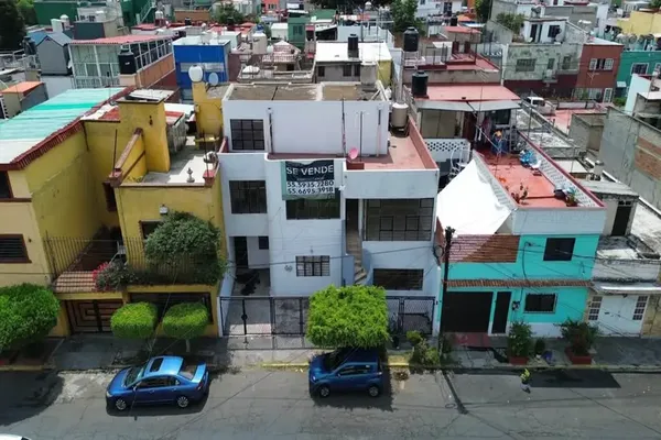 Foto de inmueble en Sur 111 A #312, Col. Héroes de Churubusco C.P. 09090, Iztapalapa