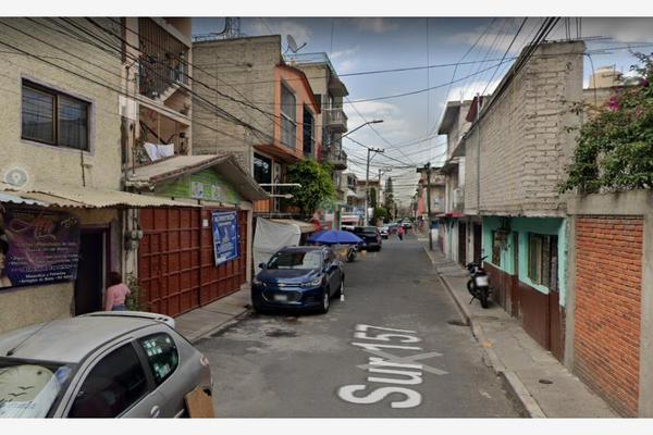 Foto de inmueble en Sur 157, No. #0000, Col. Ampliación Gabriel Ramos Millán C.P. 08020, Iztacalco