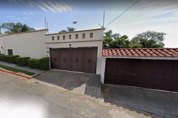 Foto de inmueble en Tabachines, Col. Burgos C.P. 62584, Temixco
