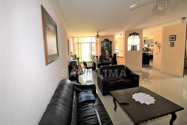 Foto de inmueble en Tabachines, Col. Jardines de Celaya 1a Secc C.P. 38080, Celaya