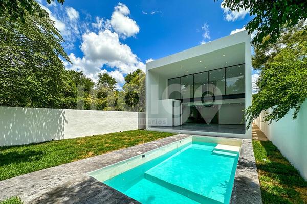 Foto de inmueble en Tamara, Col. Dzibilchaltún C.P. 97305, Mérida