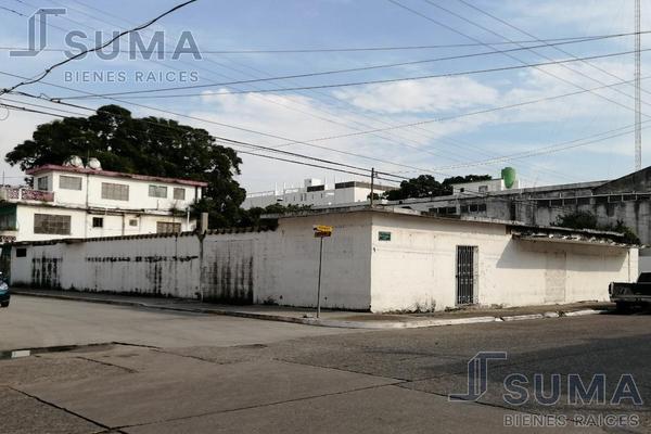 Foto de inmueble en  , Col. Tamaulipas C.P. 89060, Tampico