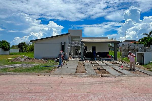 Foto de inmueble en  , Col. Tampico C.P. 89137, Tampico