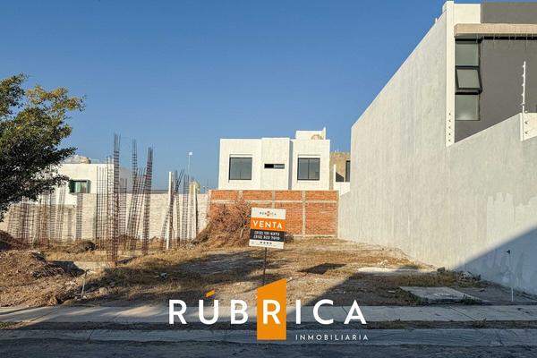 Foto de inmueble en Tanzanita, Col. Residencial Real Santa Bárbara C.P. 28017, Colima