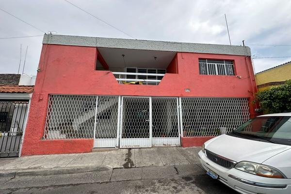Foto de inmueble en Tarragona, Col. Santa Elena de La Cruz C.P. 44230, Guadalajara