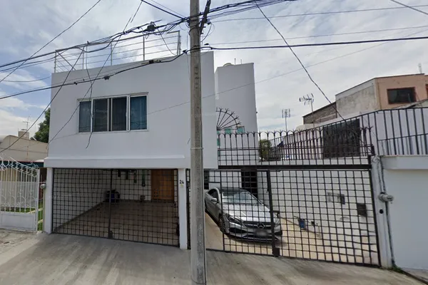Foto de inmueble en TECANECAPA #24, Col. Residencial Villa Coapa C.P. 14390, Tlalpan
