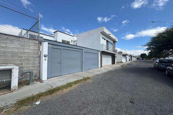 Foto de inmueble en  , Col. Tejeda C.P. 76904, Corregidora