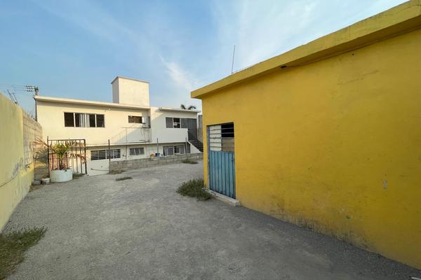 Foto de inmueble en  , Col. Temixco Centro C.P. 62580, Temixco