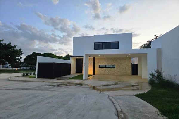 Foto de inmueble en Temozon Norte, Col. Temozon Norte C.P. 97302, Mérida
