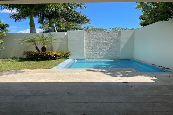 Foto de inmueble en Temozon Norte #WHI309837, Col. Temozon Norte C.P. 97302, Mérida