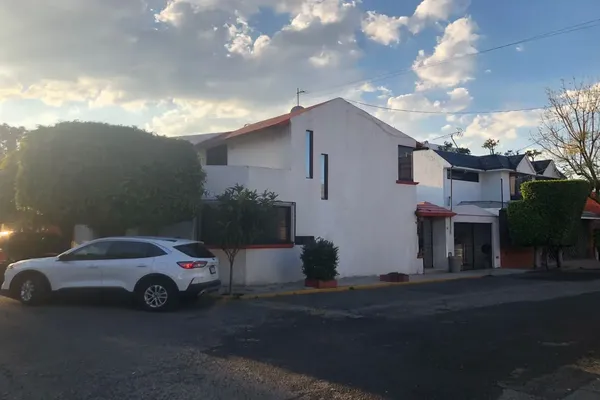 Foto de inmueble en Tempoal, Col. Calacoaya Residencial C.P. 52996, Atizapán de Zaragoza