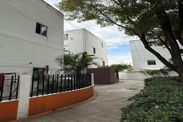 Foto de inmueble en  , Col. Tenorios C.P. 14326, Tlalpan