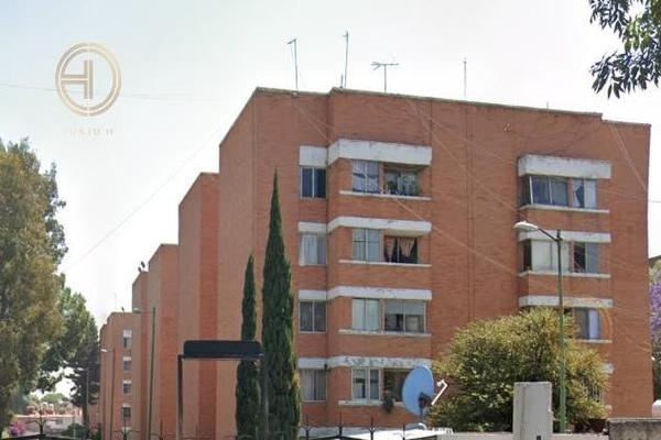 Foto de inmueble en  , Col. Tenorios C.P. 14326, Tlalpan