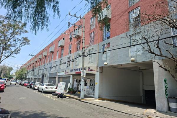 Foto de inmueble en  , Col. Tepalcates C.P. 09210, Iztapalapa