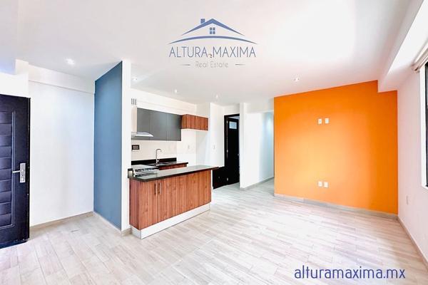 Foto de inmueble en Tepeyac, Col. Residencial Plaza Guadalupe C.P. 45030, Zapopan