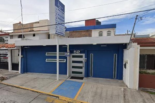 Foto de inmueble en  , Col. Tepic Centro C.P. 63000, Tepic