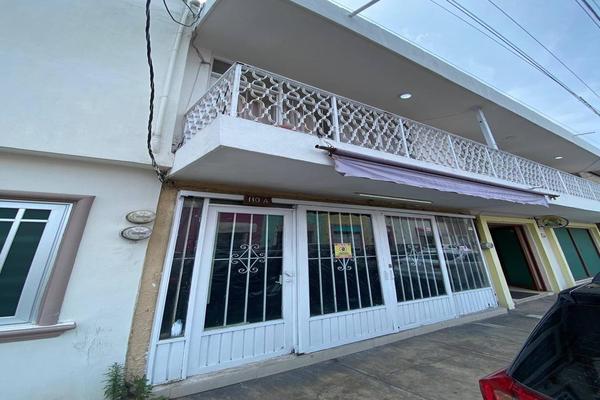 Foto de inmueble en  , Col. Tepic Centro C.P. 63000, Tepic