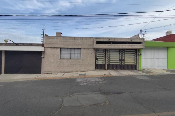 Foto de inmueble en TEPOZAN #134, Col. Lomas Altas C.P. 50060, Toluca