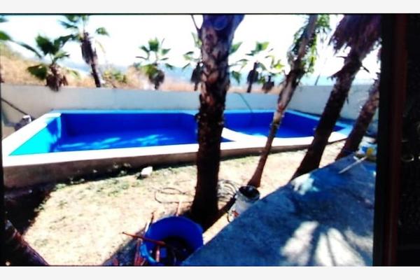 Foto de inmueble en teques #3, Col. Tequesquitengo C.P. 62915, Jojutla