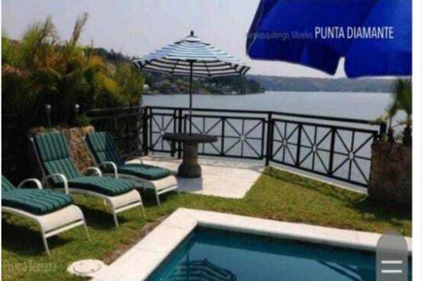 Foto de inmueble en  , Col. Tequesquitengo C.P. 62915, Jojutla