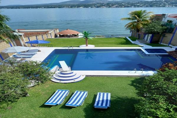 Foto de inmueble en  , Col. Tequesquitengo C.P. 62915, Jojutla