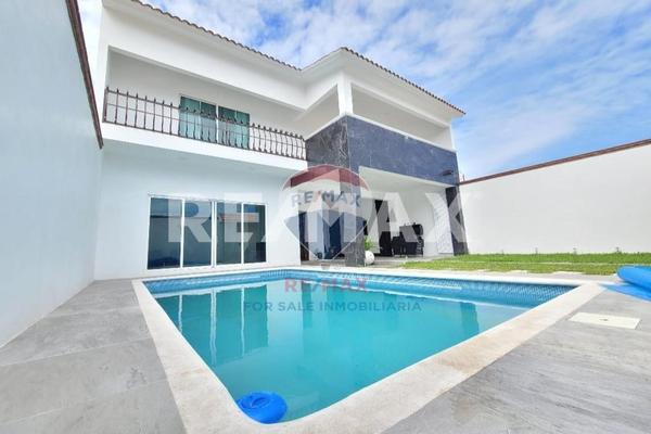 Foto de inmueble en Tequesquitengo, Col. Tequesquitengo C.P. 62915, Jojutla