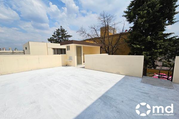 Foto de inmueble en Tercera Cda. San Isidro, Col. San Bartolo Cahualtongo C.P. 02720, Azcapotzalco