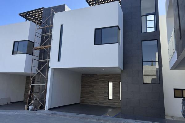 Foto de inmueble en tercera, Col. Los Árboles C.P. 22117, Tijuana