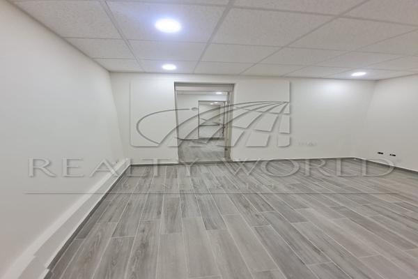 Foto de inmueble en , Col. Terminal C.P. 64580, Monterrey