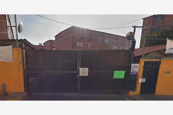 Foto de inmueble en TETLALPA #10, Col. Santiago Acahualtepec C.P. 09600, Iztapalapa