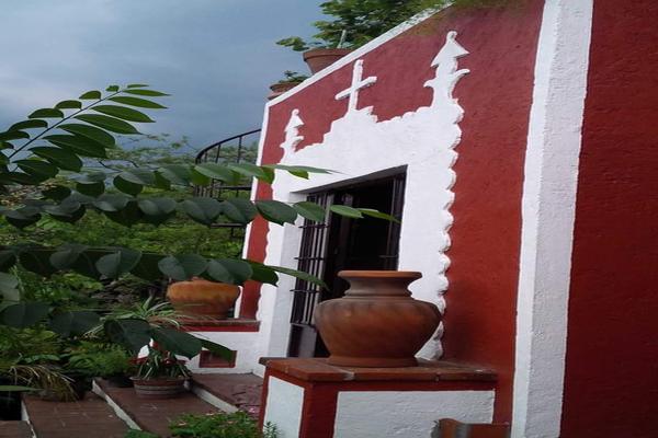 Foto de inmueble en Texcal de Tecmilco, Col. Del Carmen C.P. 62524, Tepoztlán