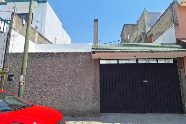 Foto de inmueble en  , Col. Tezozomoc C.P. 02459, Azcapotzalco