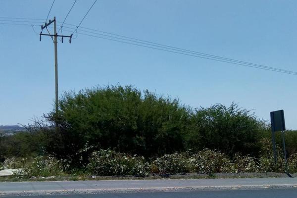 Foto de inmueble en Tlacote El Bajo #., Col. Tlacote El Bajo C.P. 76229, Querétaro