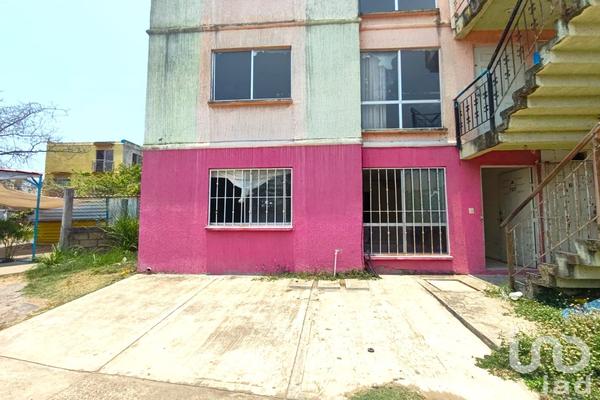 Foto de inmueble en Tlalixco #338, Col. Hacienda Sotavento C.P. 91698, Veracruz