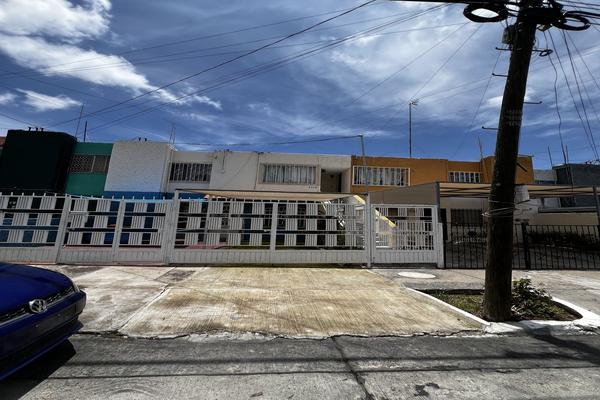 Foto de inmueble en Tolosa, Col. Lomas de Zapopan C.P. 45130, Zapopan