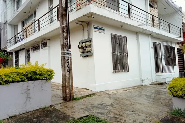 Foto de inmueble en Toluca #620, Col. Progreso Macuiltepetl C.P. 91130, Xalapa