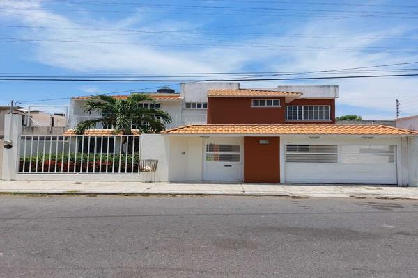 Foto de inmueble en Topacio, Col. Joyas de Mocambo (Granjas los Pinos) C.P. 94298, Boca del Río