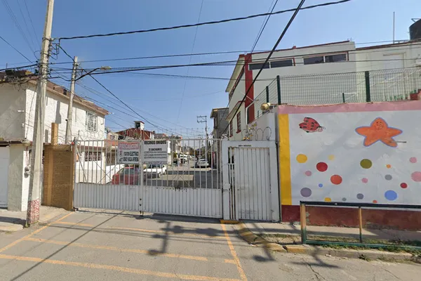 Foto de inmueble en TORNADO #69, Col. Ehécatl (Paseos de Ecatepec) C.P. 55029, Ecatepec de Morelos