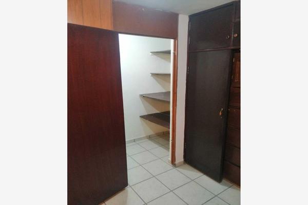 Foto de inmueble en  , Col. Torreón Jardín C.P. 27200, Torreón