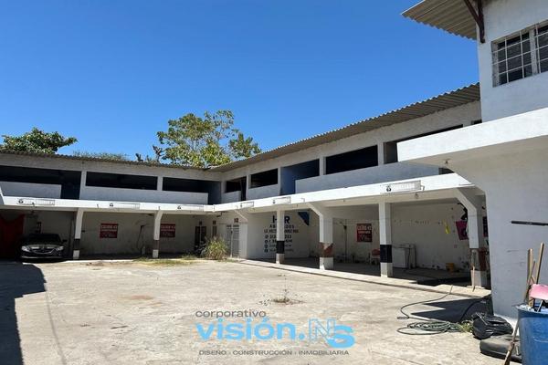 Foto de inmueble en torres quintero, Col. La Floresta II C.P. 28180, Tecomán