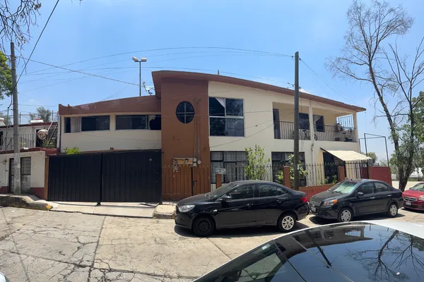 Foto de inmueble en Treinta y dos #34, Col. Independencia C.P. 53830, Naucalpan de Juárez